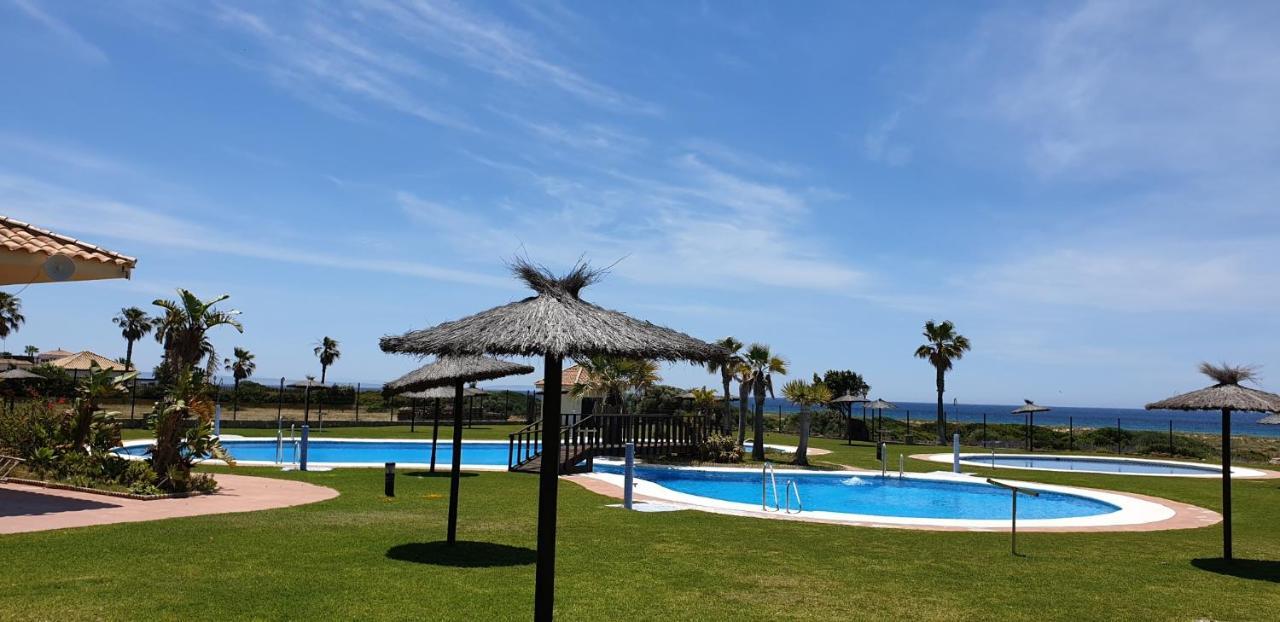 Aticos Primera Linea En Zahara De Los Atunes Buitenkant foto